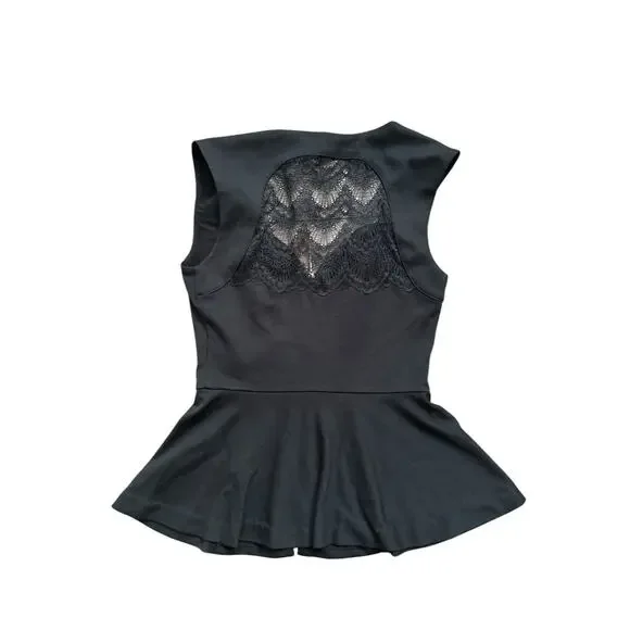 NWT Guess Sleeveless Sheer Lace Back Festival Coachella Whimsigoth Black Fairy S - Picture 2 of 5